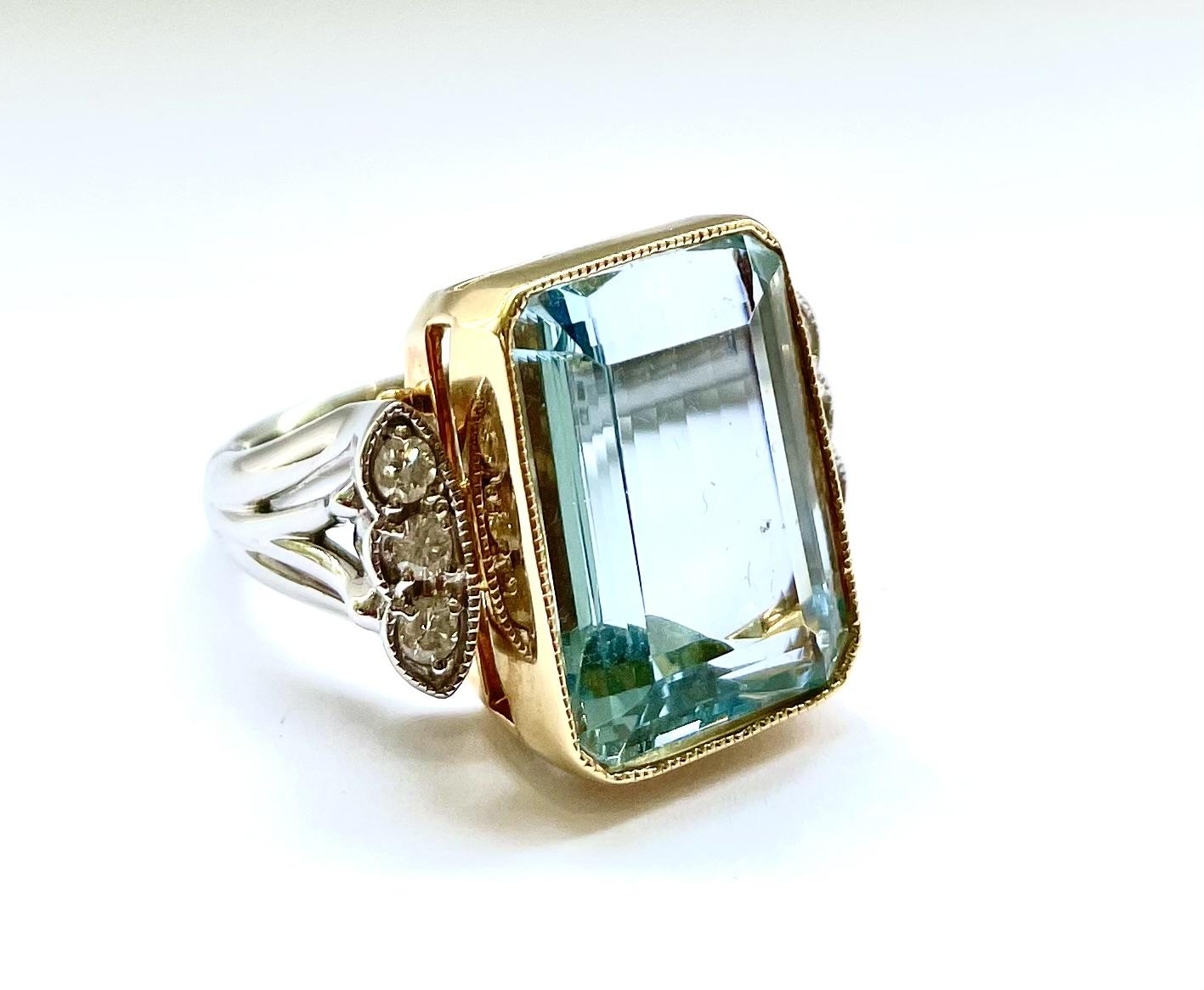Aquamarine ring — 11.61ct aquamarine · 0.25ct diamond