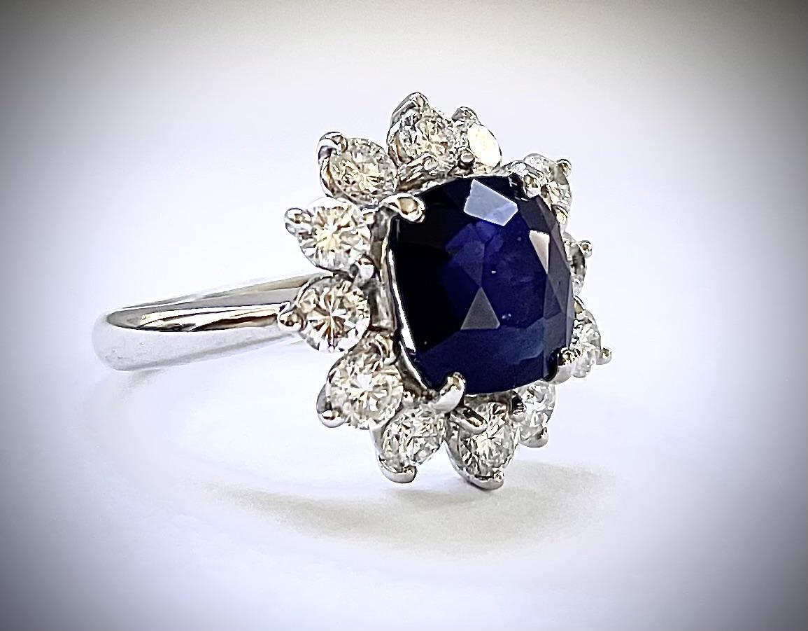 Sapphire ring — 4.45ct sapphire · 1.48ct diamond